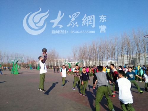 广饶县职业中等专业学校举行班级篮球赛