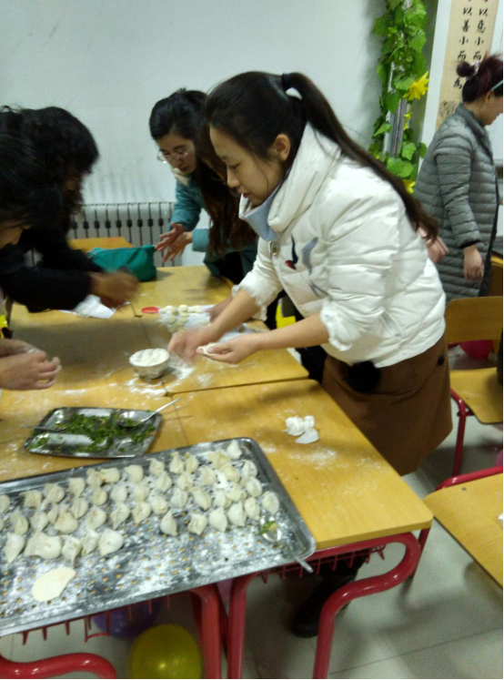 广饶县同和小学举行2017春节教职工联欢活动