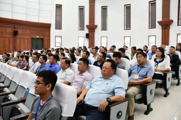 人口东营区委_东营区商务局梁亚光(3)
