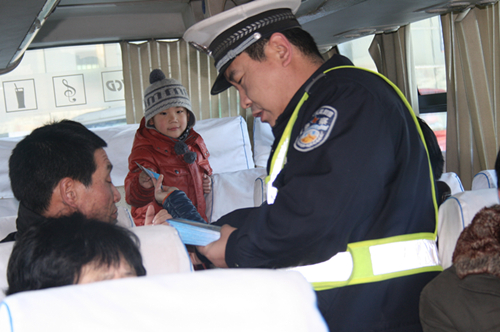 东营交警直属三大队_市交警直属二大队_直属大队职责