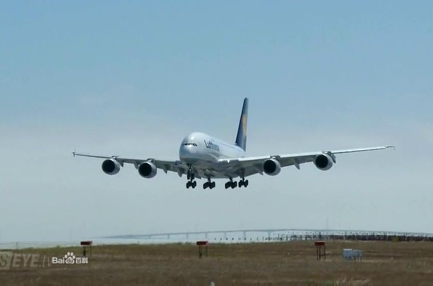 空中客車a380投產時也是全球載客量最大的客機,空中客車a380有空中